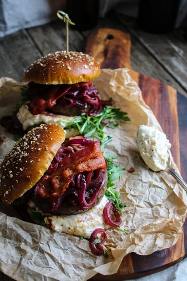 ostekt-högrevsburgare-4