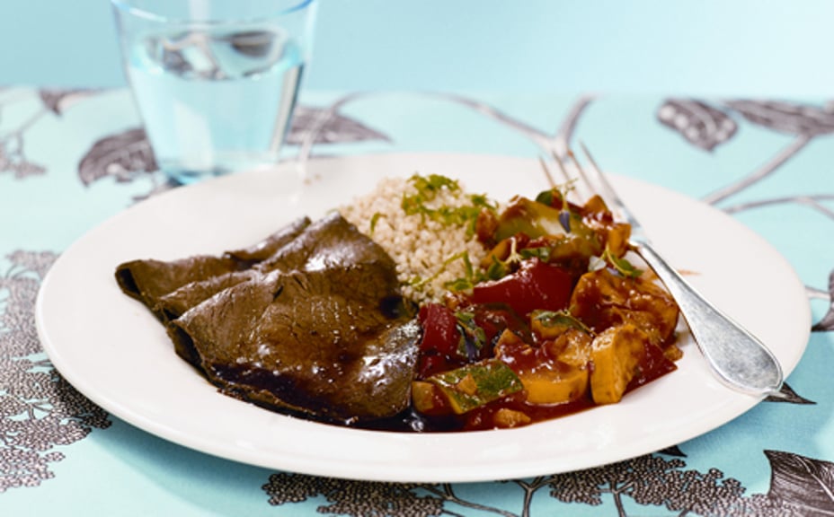1577 - Nötstek med ratatouille och bulgur