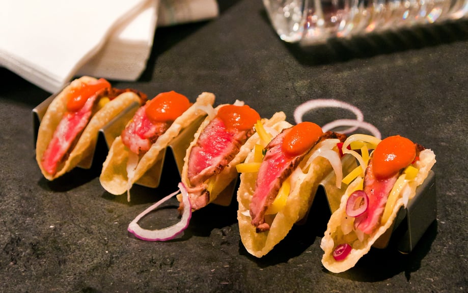 2150 - Grillad och glacerad Entrecote Menu med fänkålsslaw