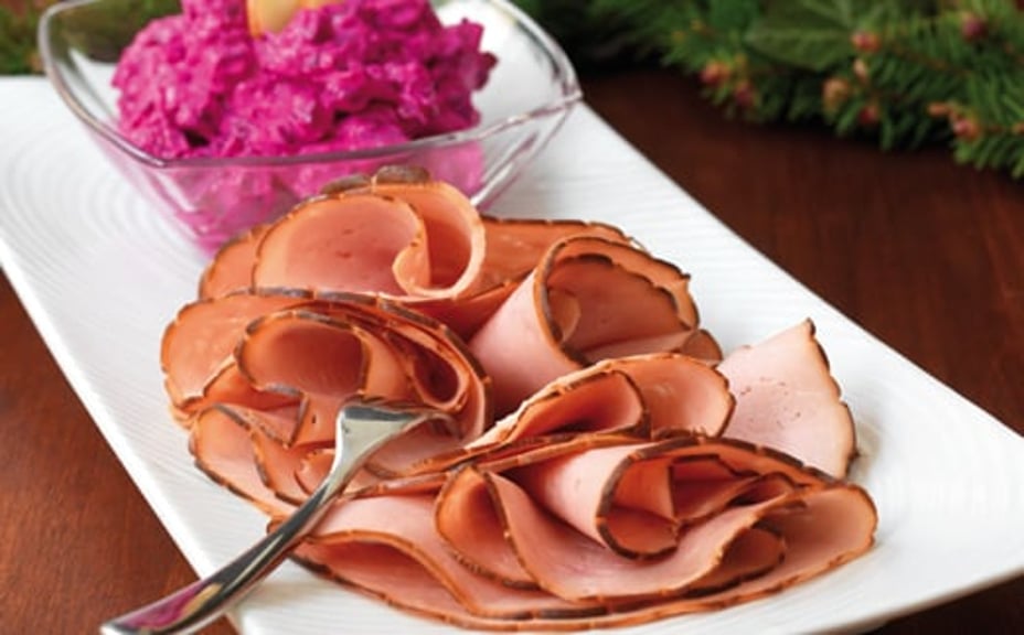 1737 - Källarrökt skinka med rödbetstzatziki