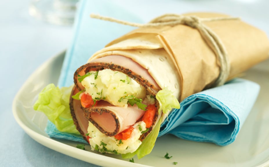 1613 - Tunnbrödsrulle med pastrami och getostpotatis