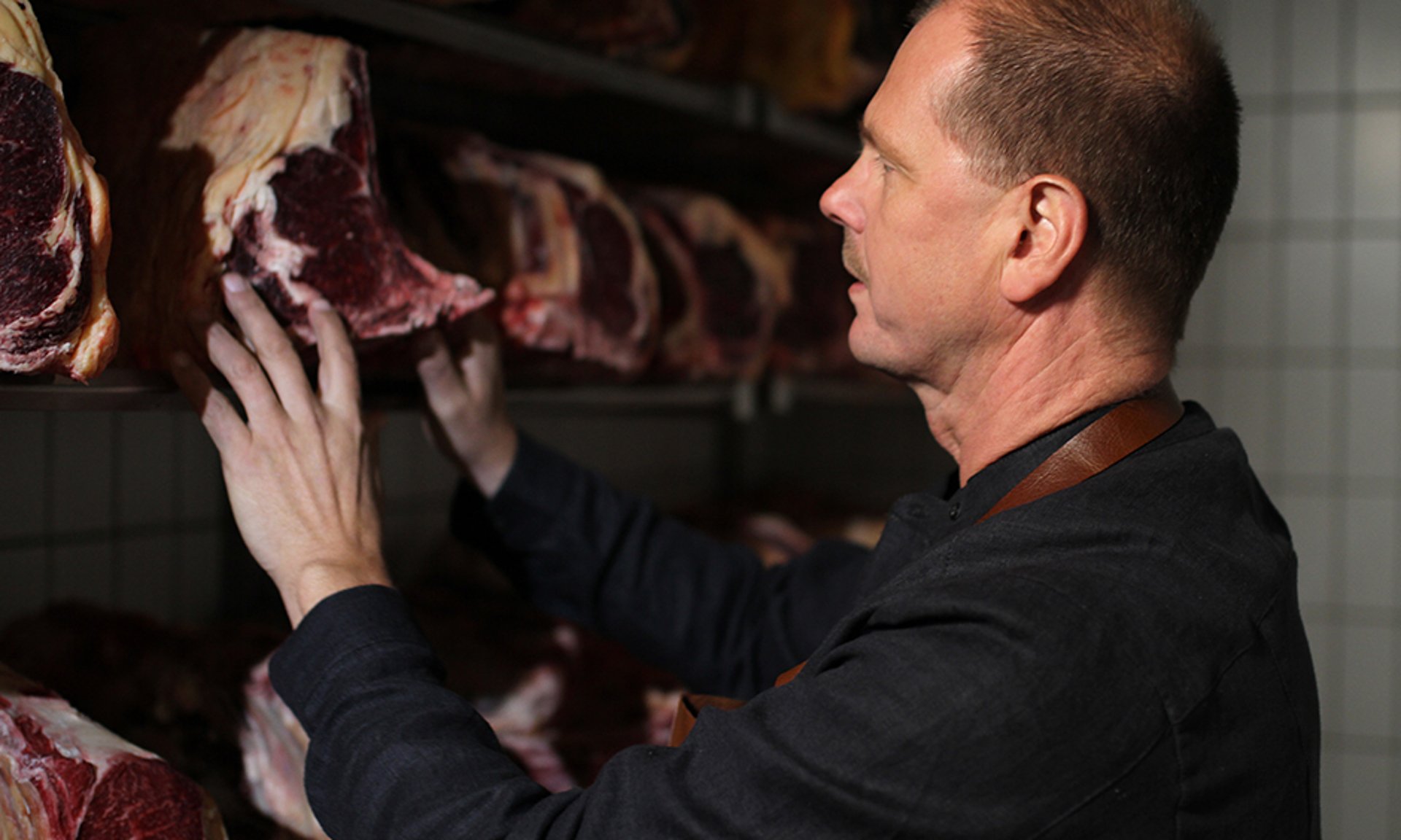 Styckmästare Benny Granqvist pratar nötkött